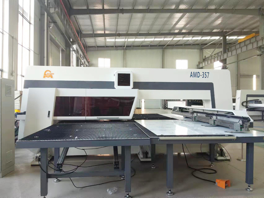 Punzonadora Cnc AMD-357 Turret CNC Punching Machine Closed Type
